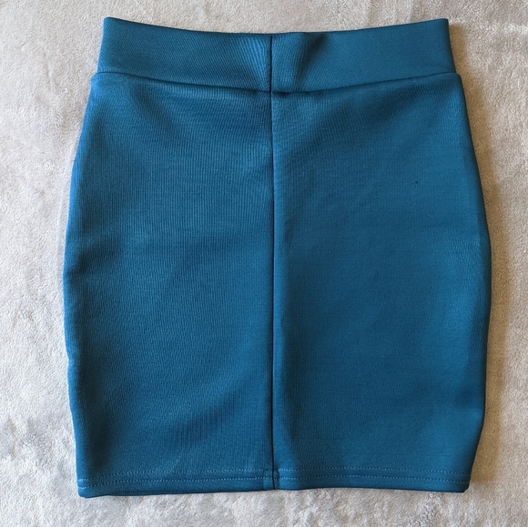 'ReVamped' Blue Mini Skirt - Picture 3 of 4